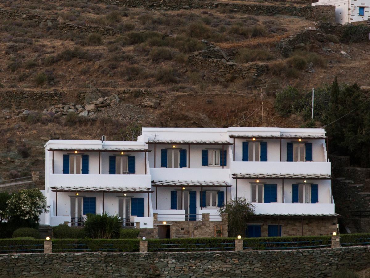Meltemi Tinos Aparthotel Agios Romanos Eksteriør bilde