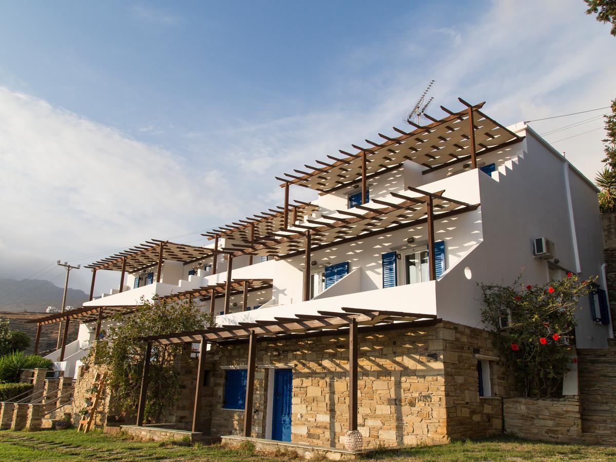 Meltemi Tinos Aparthotel Agios Romanos Eksteriør bilde